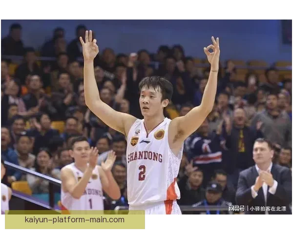丁彦雨航回忆伤病岁月 揭秘小牛合同与小乔丹深厚友谊