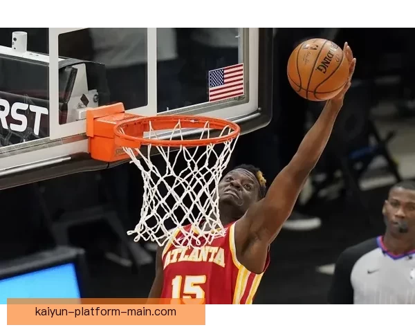 丹尼尔斯狂砍28分助老鹰近13场12胜双杀勇士梅尔顿独得20分空砍